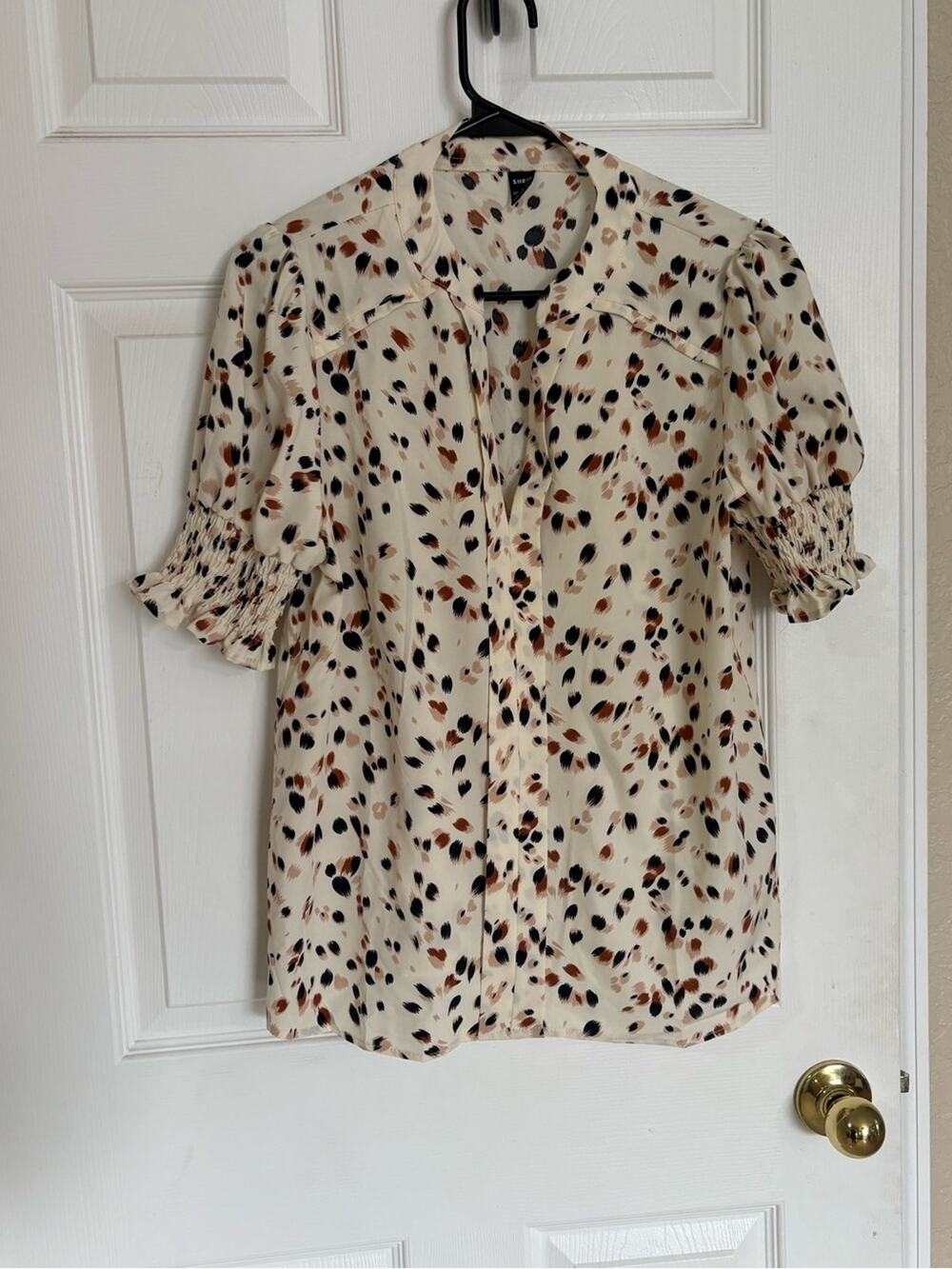 SHEIN Animal Print Blouse Large Cream Smocked Puff Sleeve Button Front Top